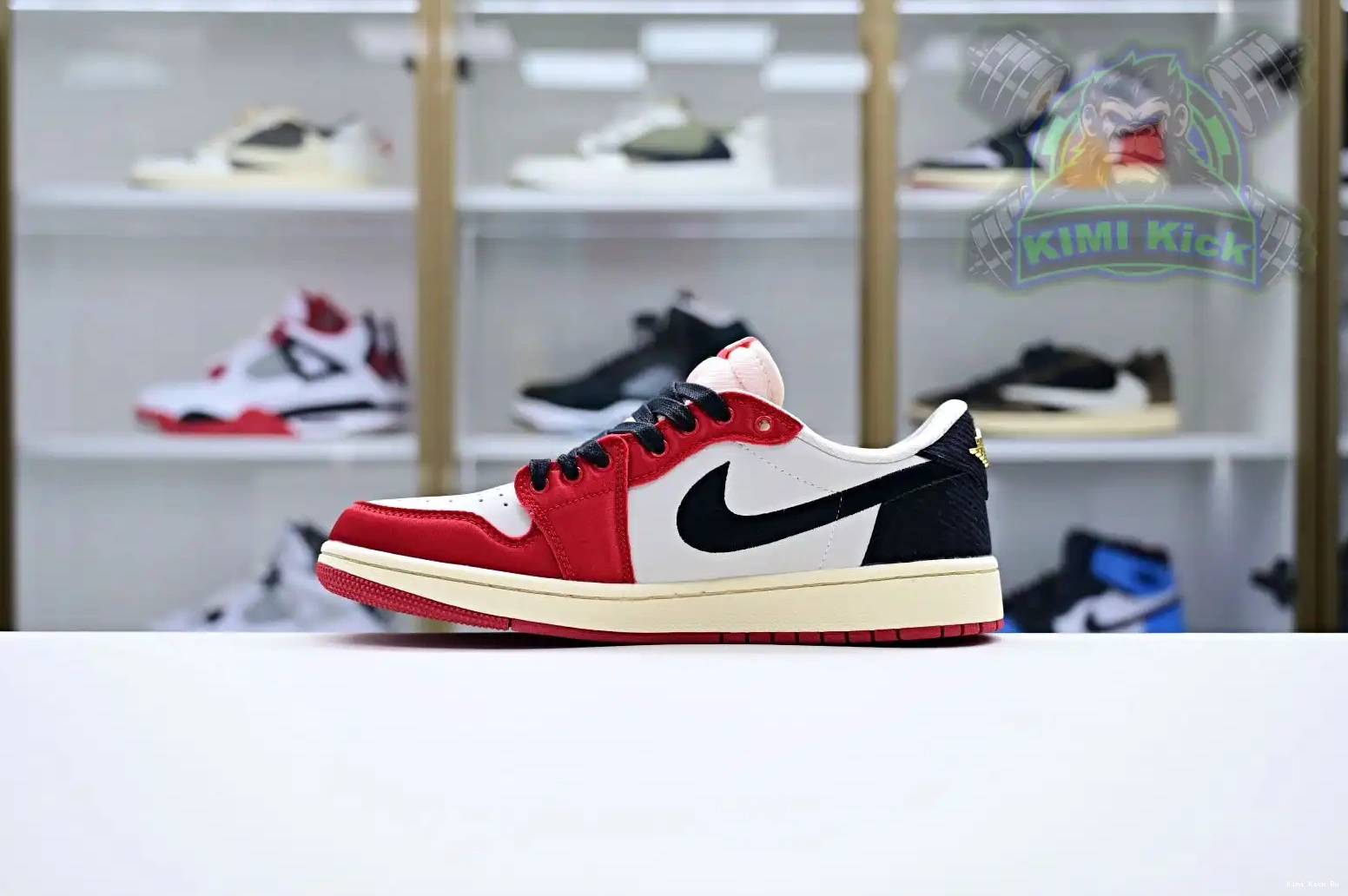OG Low Air Jordan Kimikick Jordan Room x 1 Trophy “Away” 0613